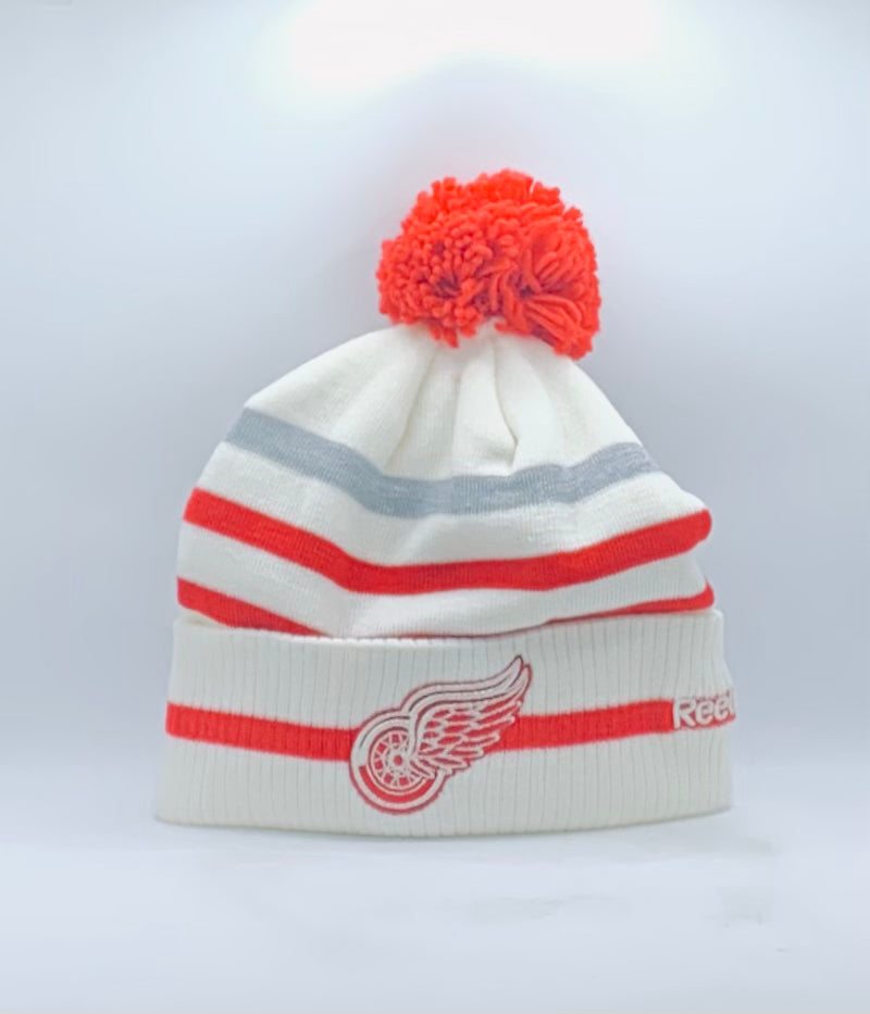 Red Wings CC17 Pom Toque